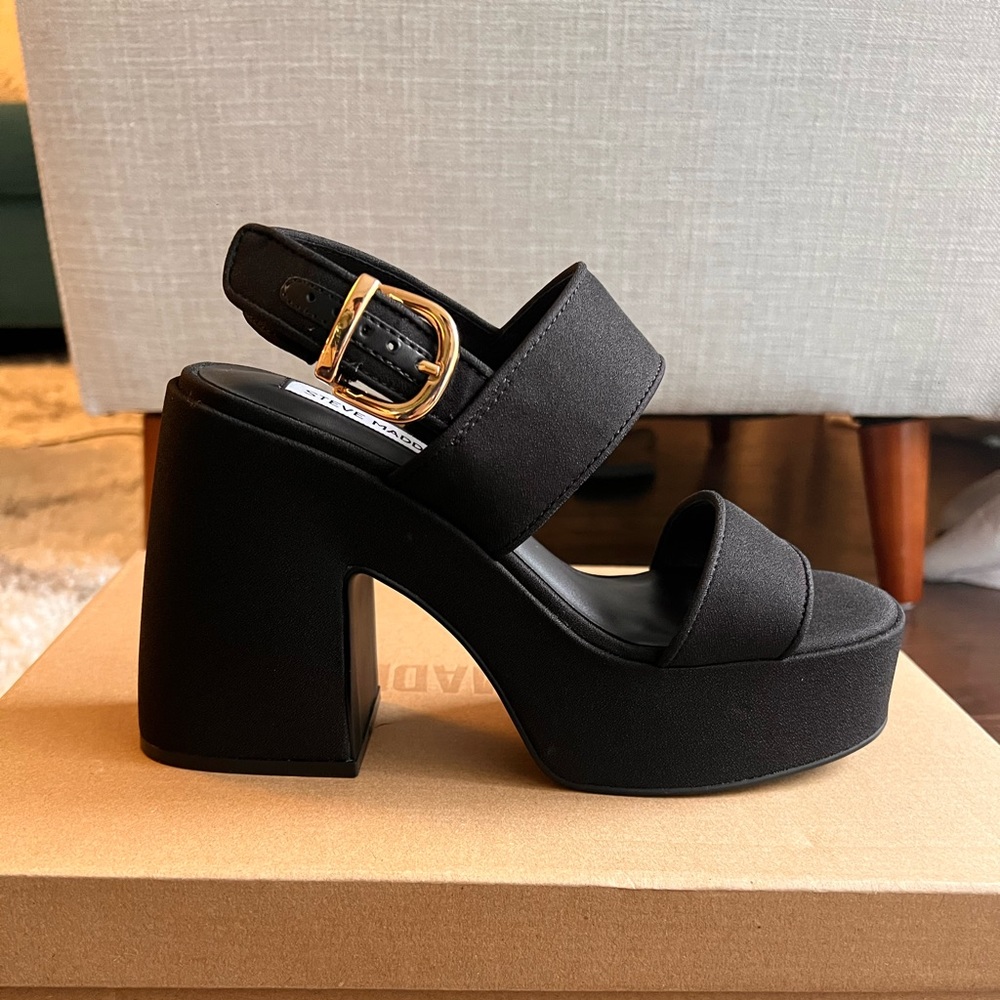 Steve Madden Platform Valory Heels